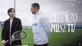 A day with LORENZO MUSETTI at Juventus Training Center! 🎾