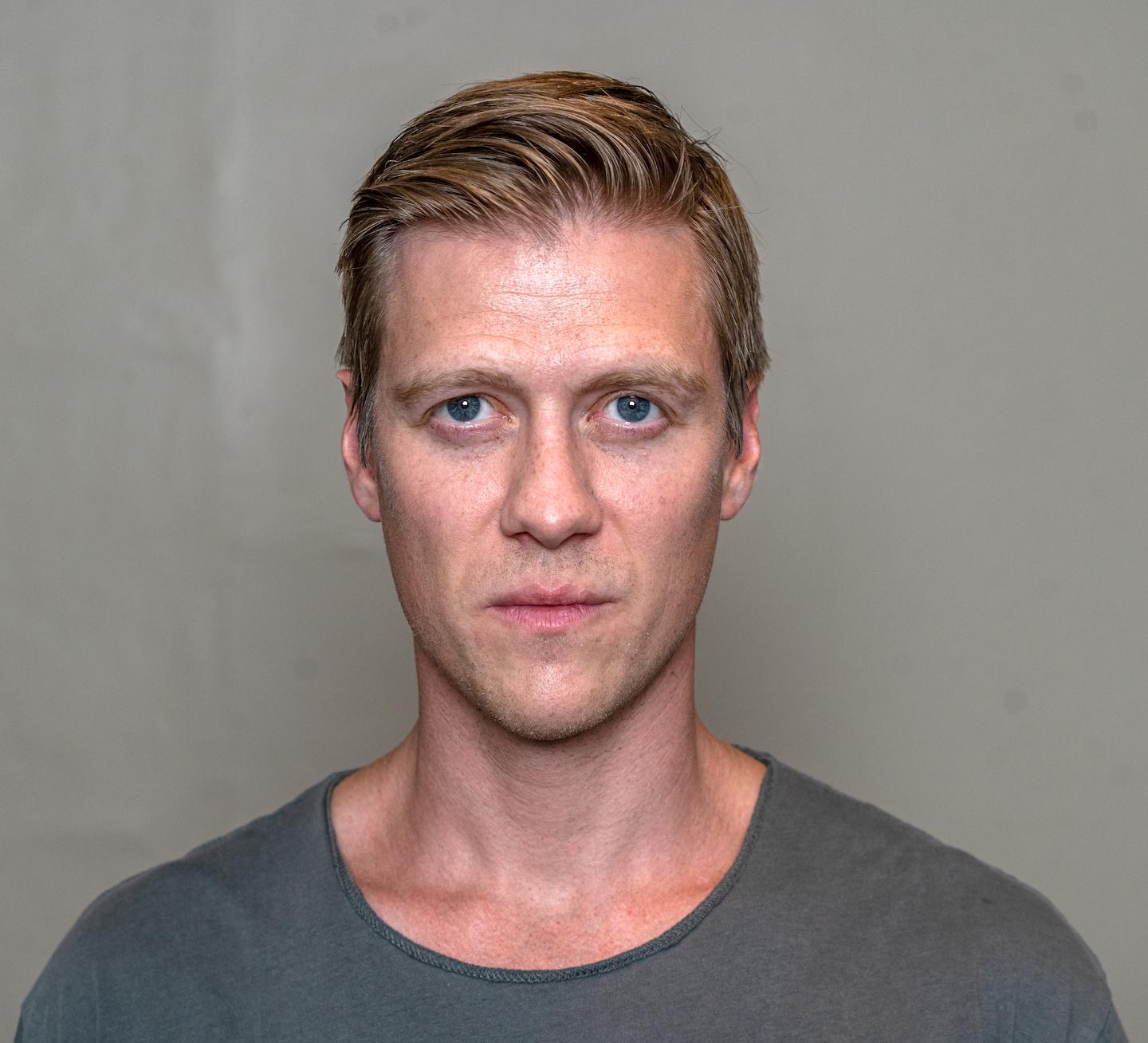 actor Beau Charles large photo