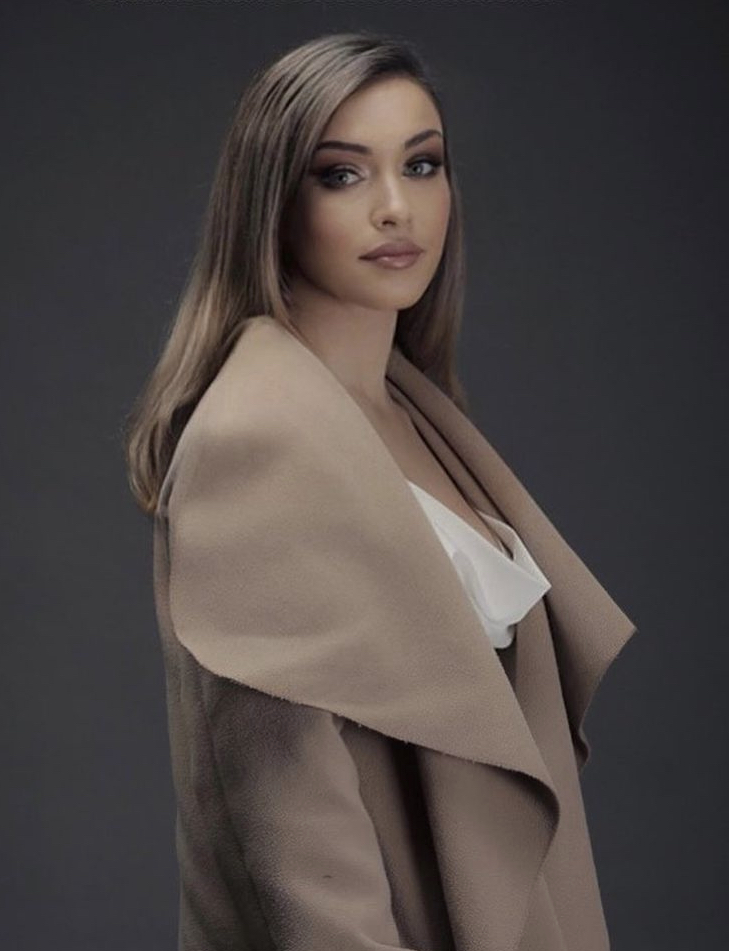 actor Linda O'Dwyer large photo