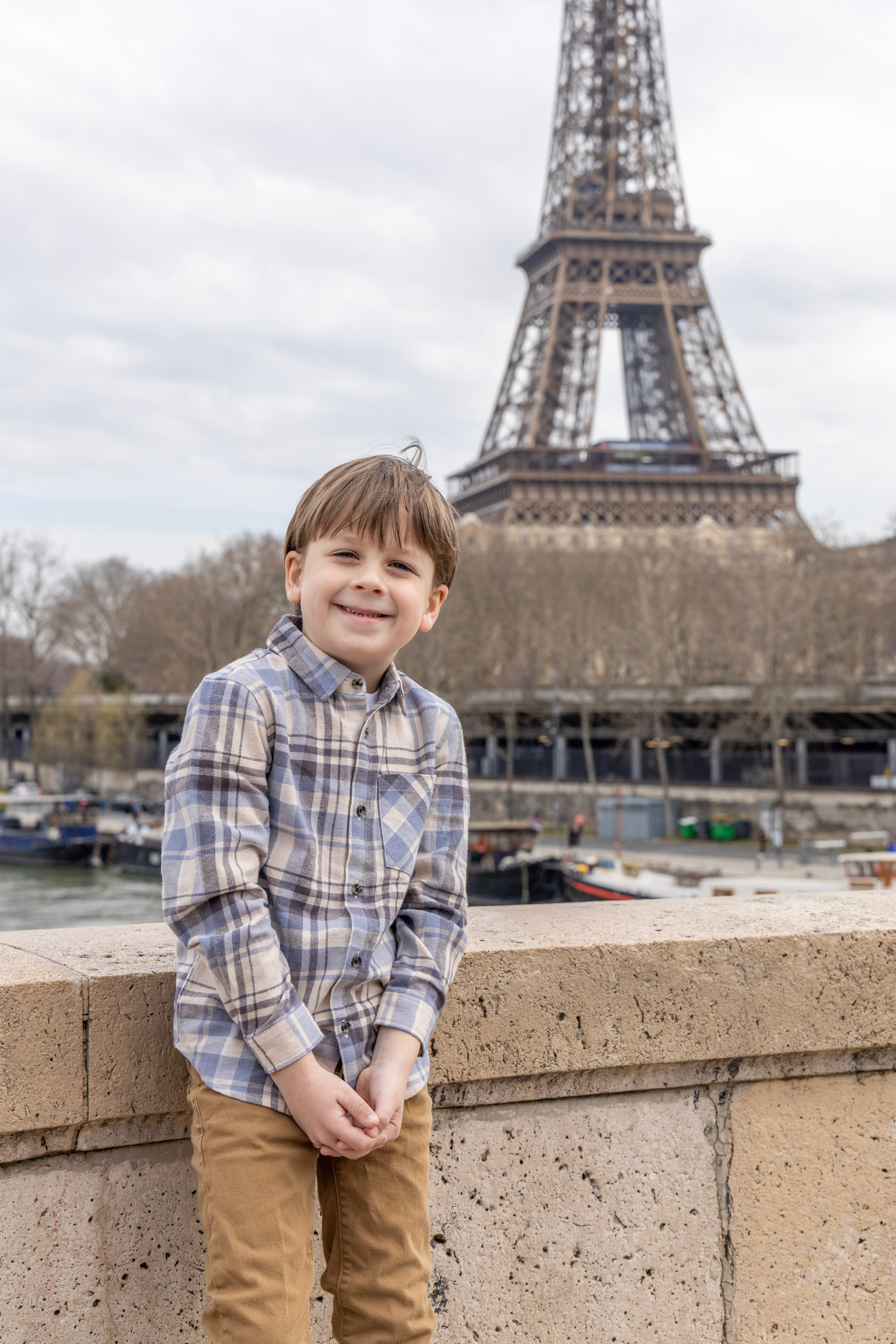 actor Theodore Lindsay large photo