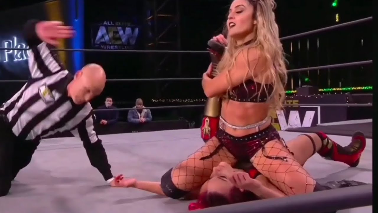 Vert Vixen All AEW Matches background