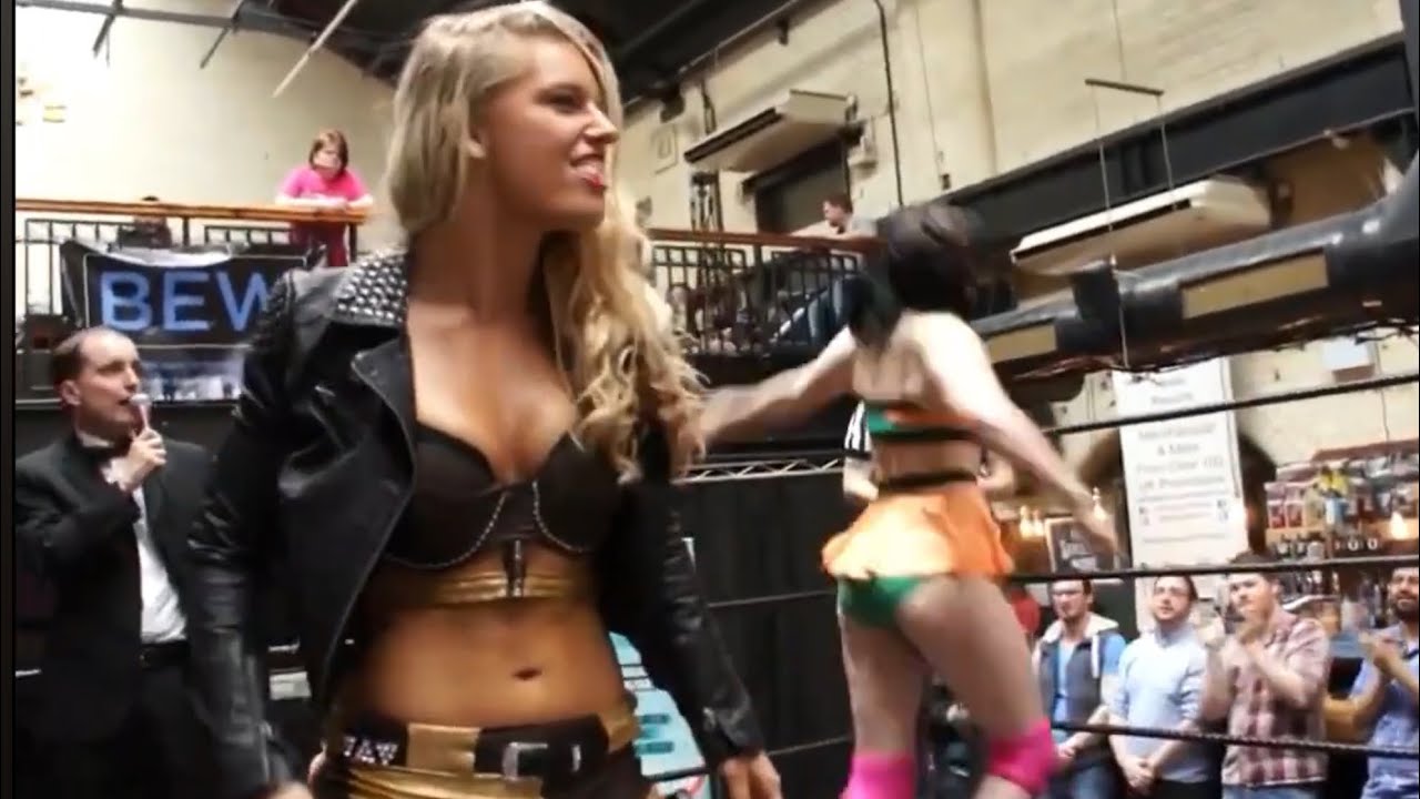 Toni Storm & Dahlia Black VS Alpha Female & Kairi Hojo background