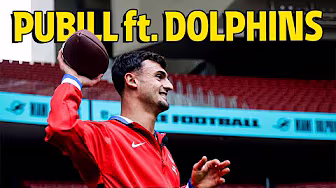 Pubill took part in a masterclass with young Miami Dolphins fans