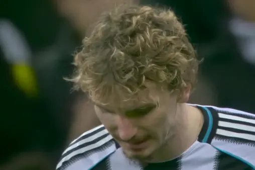 [Highlights] Three missed chances! Alex Murphy's first-time pass, Waldemar's first-time strike blocked