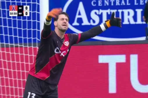 [Highlights] Sha'ila's long-range strike creates danger, goalkeeper makes a diving one-handed save