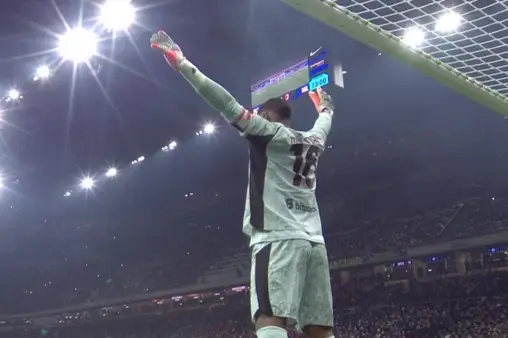 [Highlights] Another penalty save miracle! Maignan makes a brilliant save to deny Calhanoglu's penalty