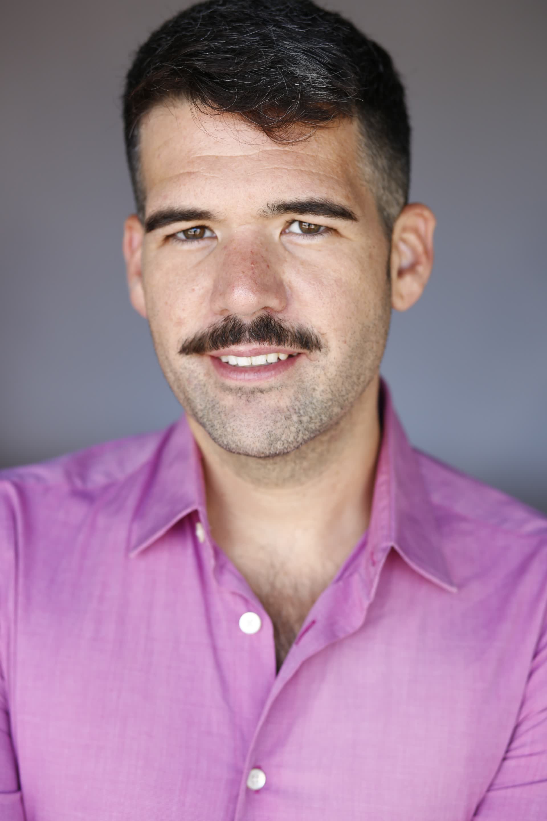 actor Julian Goza large photo