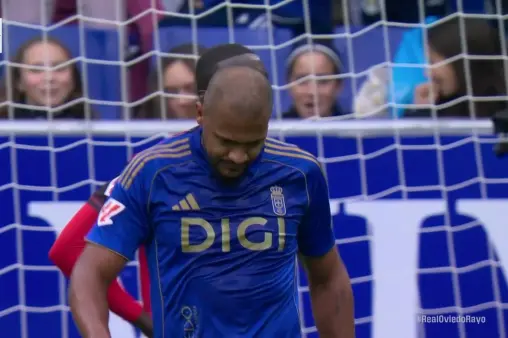 [Highlights] Who knows if he were younger! Long Dong's offside follow-up goal disallowed