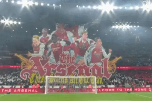[Highlights] This street belongs to us! Arsenal's North Bank displays a霸气 TIFO