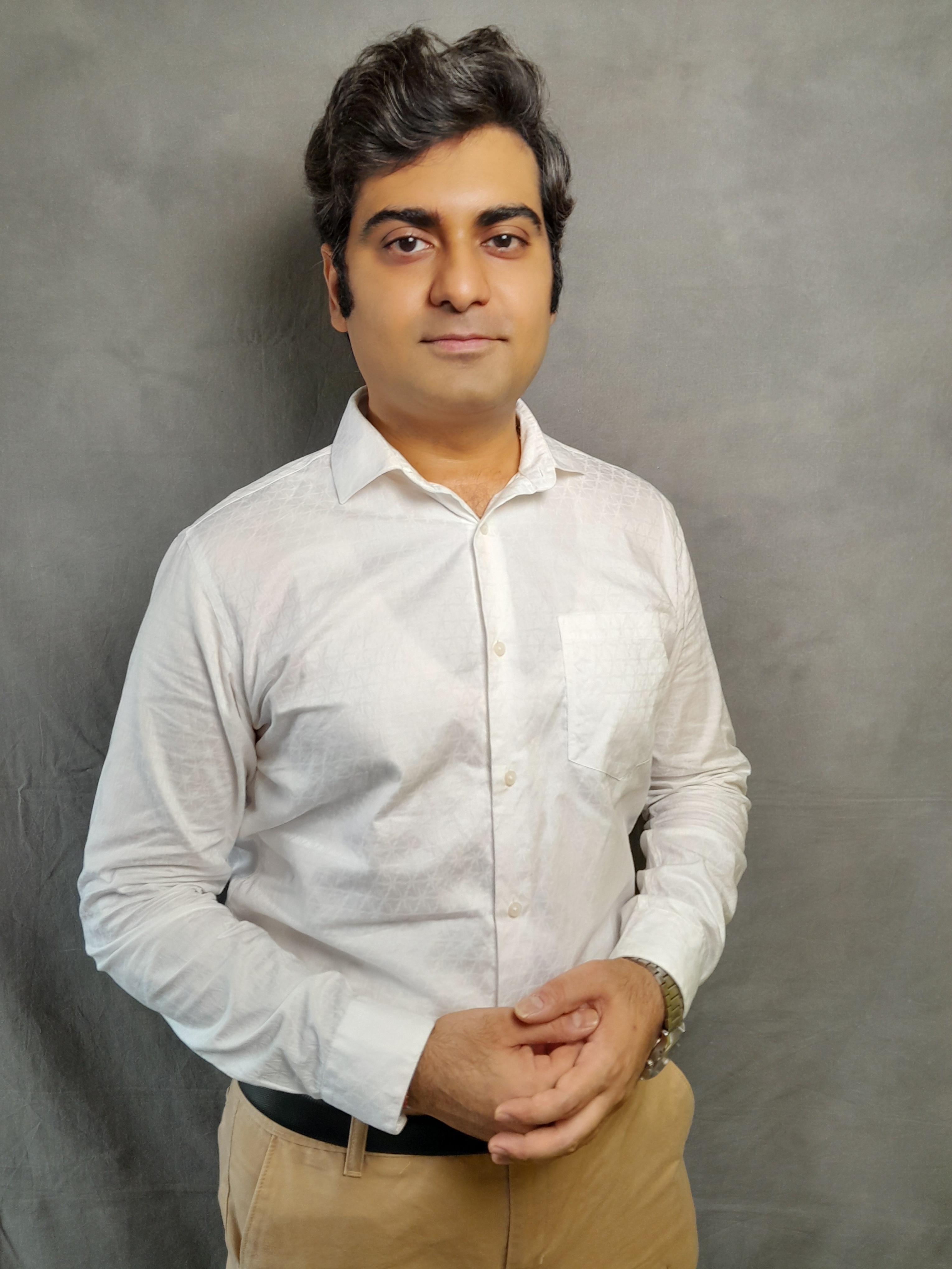 actor Akshay Kapoor large photo