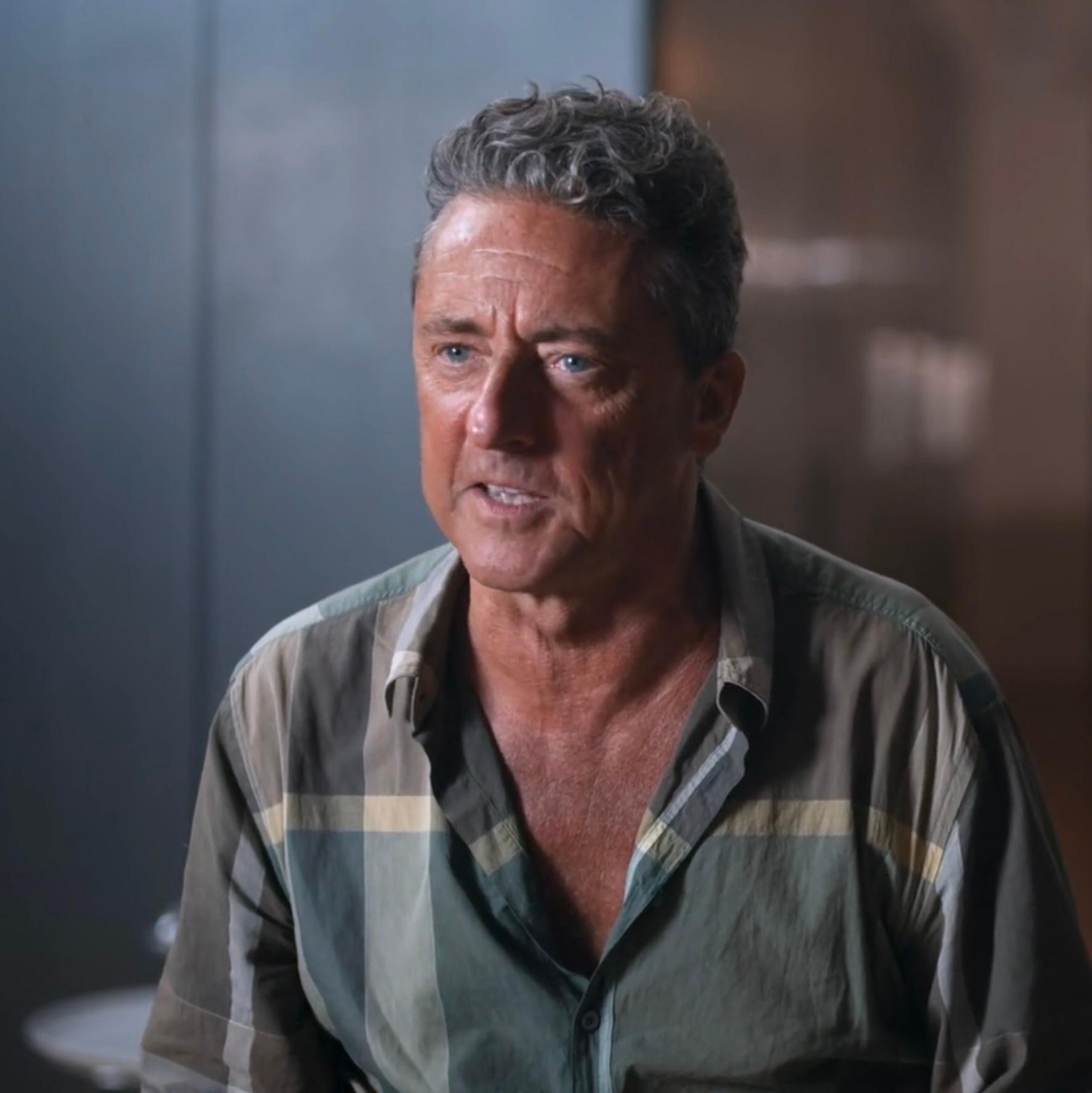 actor Jeremy Healy large photo