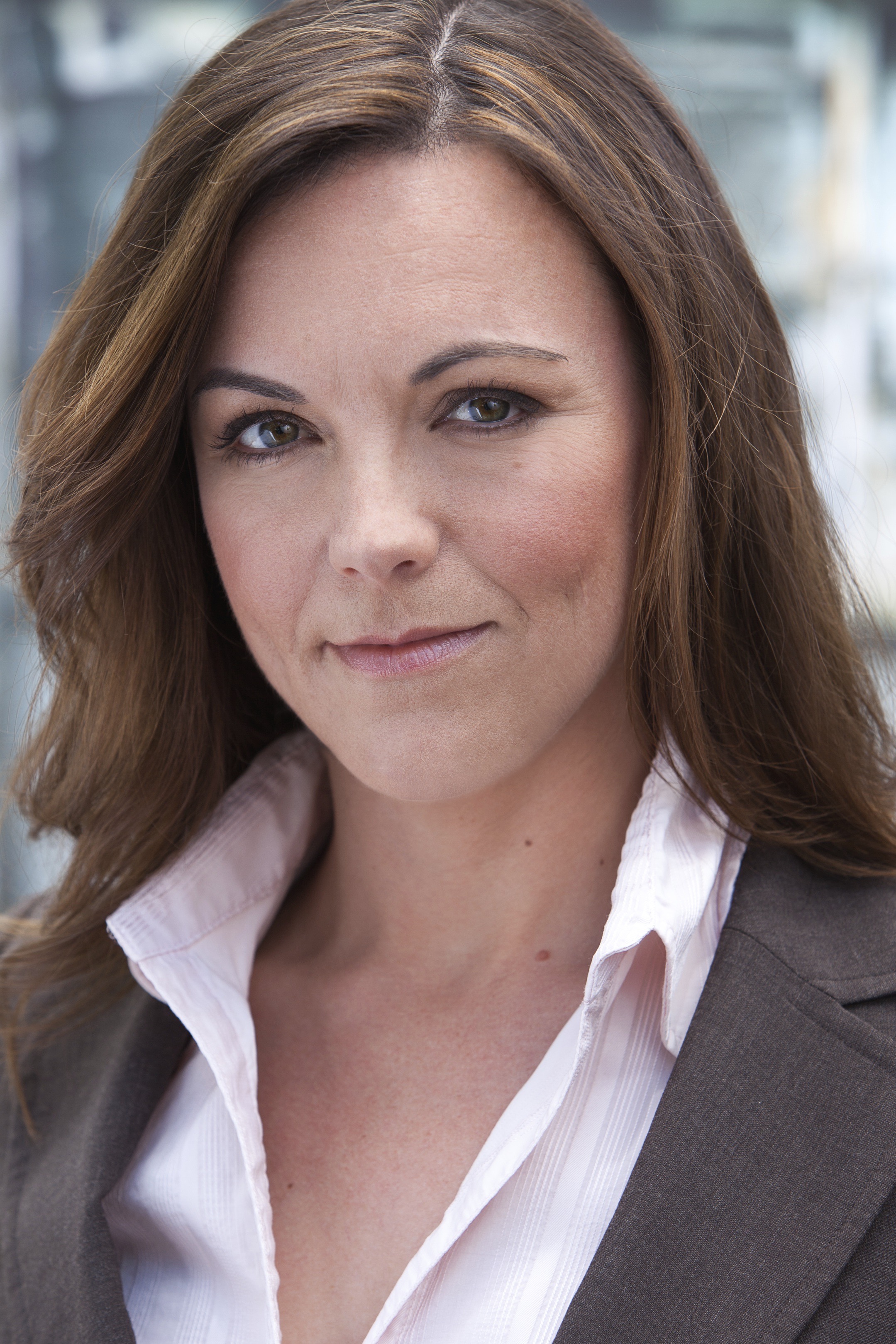 actor Heather Gornall large photo