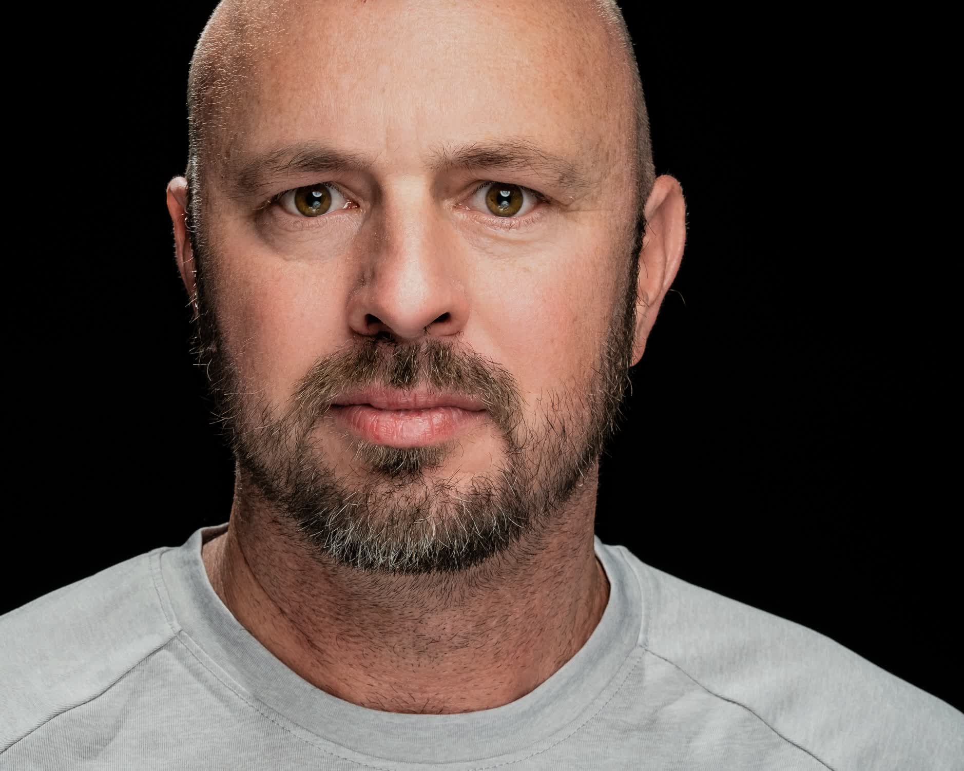 actor Matt Webb large photo