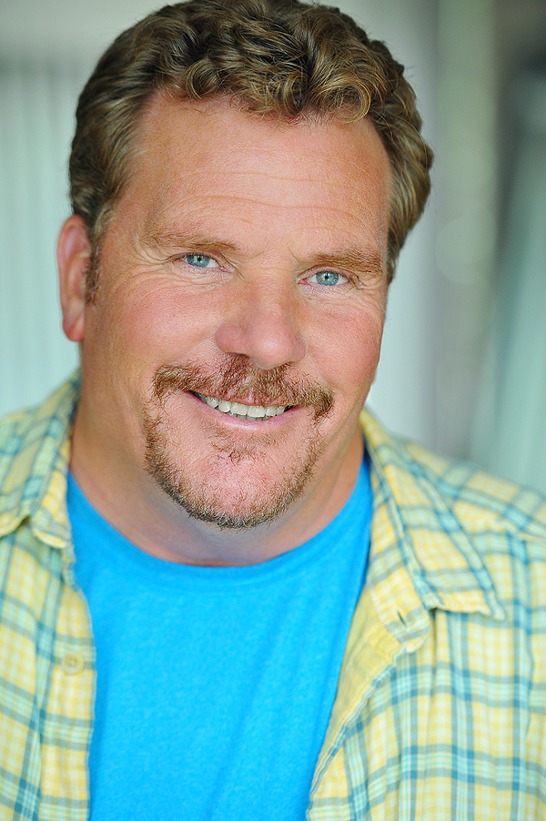 actor Noah Staggs large photo