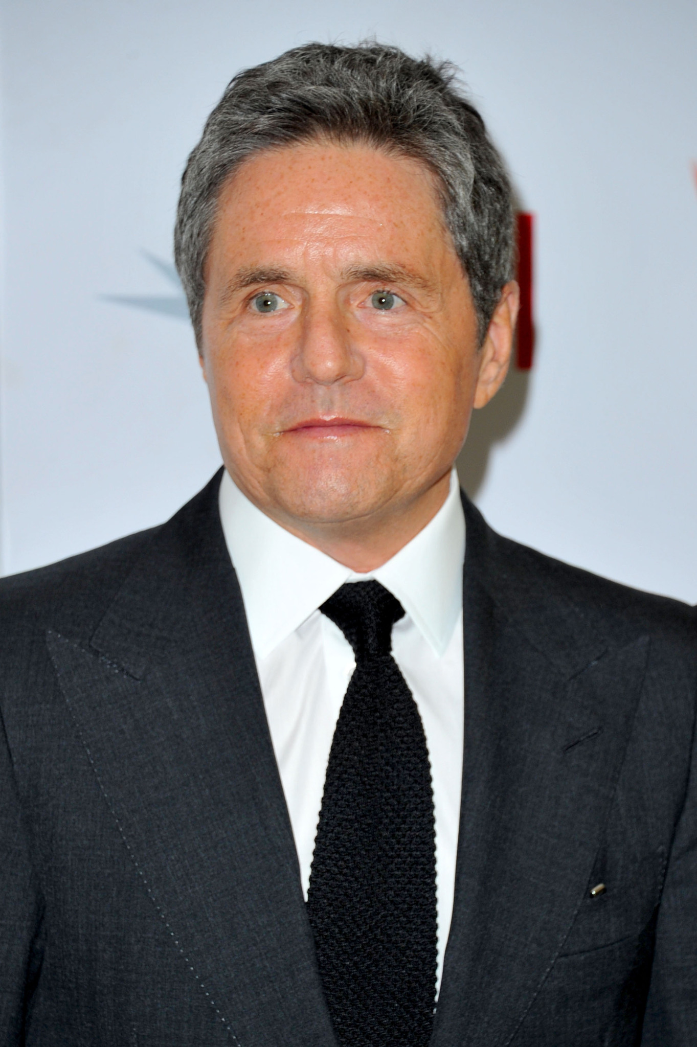 actor Brad Grey large photo