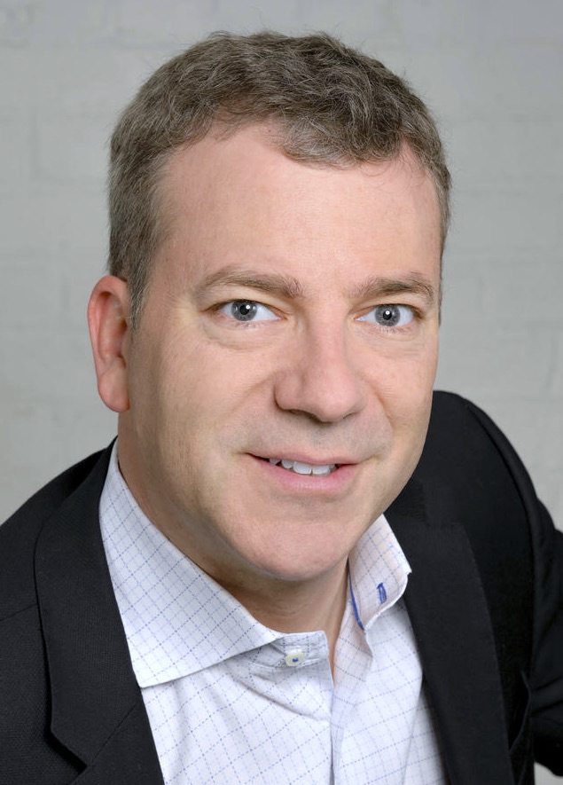 actor Jon Wertheim large photo