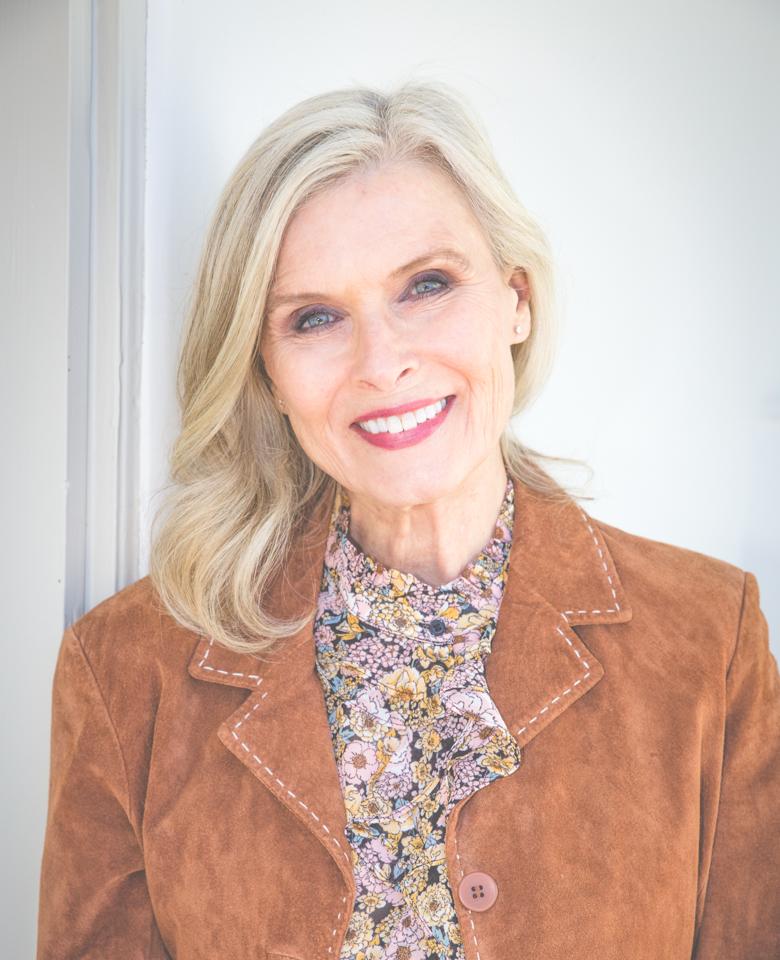 actor Lynn Longos large photo