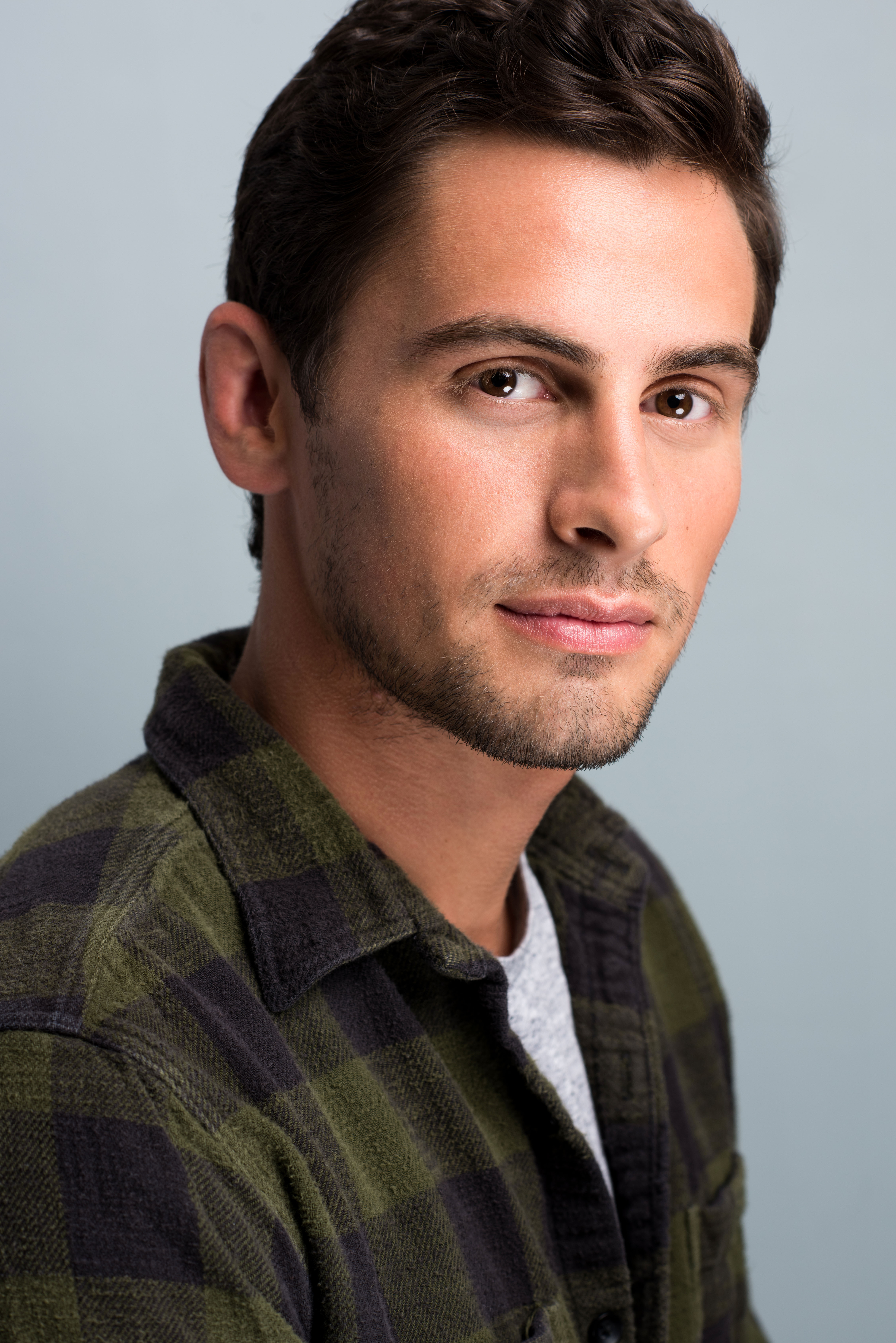 actor Joey Krulock large photo