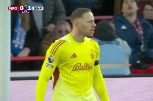 [Highlights] Impressive saves! Sels makes two consecutive stops to keep the goal intact