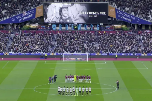 [Highlights] Remembering the legend! Both teams pay tribute to West Ham United icon Billy Bonds before the match