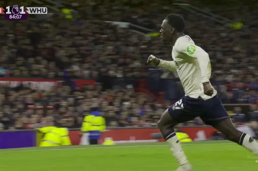 [Goal] Unstoppable! Bowen's header saved, Magassa's rebound levels the score