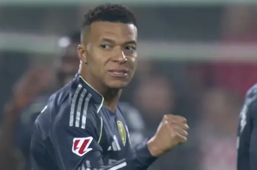 [Goal] Vinicius Jr. beats Rincón on the wing to win a penalty, Mbappé converts from the spot