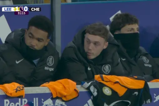 [Highlights] When will Palmer come on? Chelsea trailing as camera focuses on three substitutes on the bench