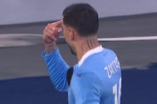 [Goal] Breaks the deadlock! Tavares' corner cross met by Zakani's header into the net