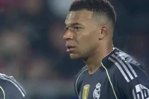 [Highlights] Mbappé pokes home at the front, VAR intervenes and rules handball goal invalid
