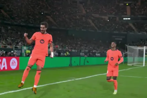 [Goal] Lightning quick comeback! Ferran Torres scores a brace with a volleyed tap-in