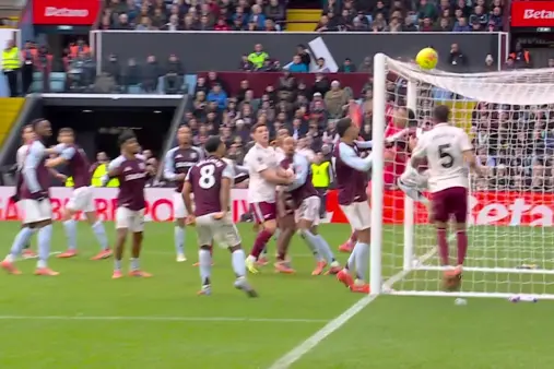 [Highlights] Impeccable imagination! Rice's left corner kick curls directly towards goal, just over the bar