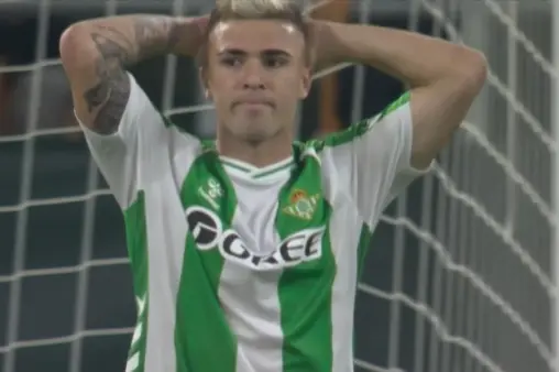 [Highlights] Cuadrado's forward run ruled offside, Pablo García's goal disallowed