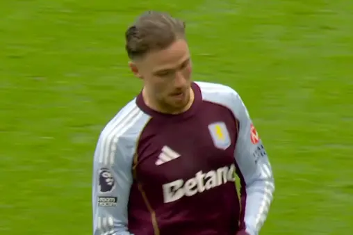 [Goal] Own assist! Timber heads the ball into opponent's path, Cash scores with a volley through the legs