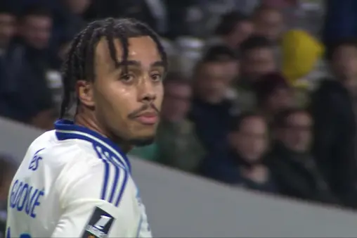 [Highlights] What kind of technique is that? Doue receives a pass and crosses directly out of bounds