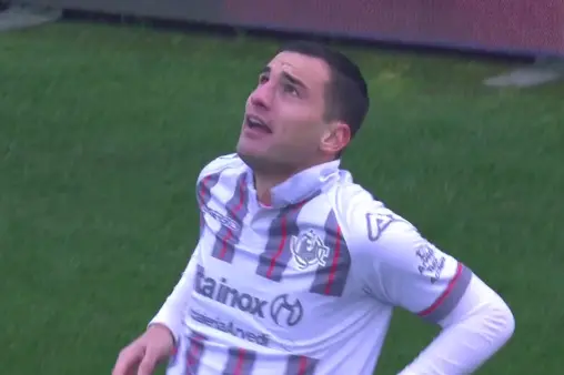 [Goal] Break the deadlock! Ramadani concedes a penalty in the box, Bonazzoli converts from the spot