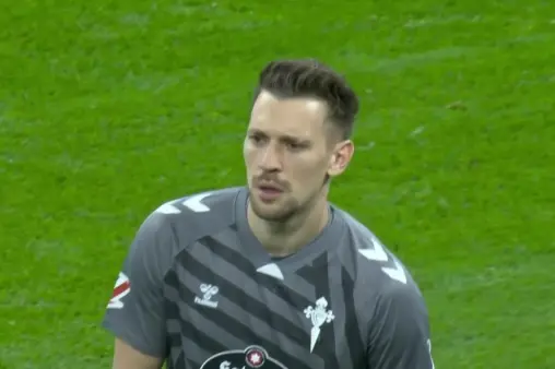 [Highlights] Bellingham's dangerous header saved by Radu's quick reaction