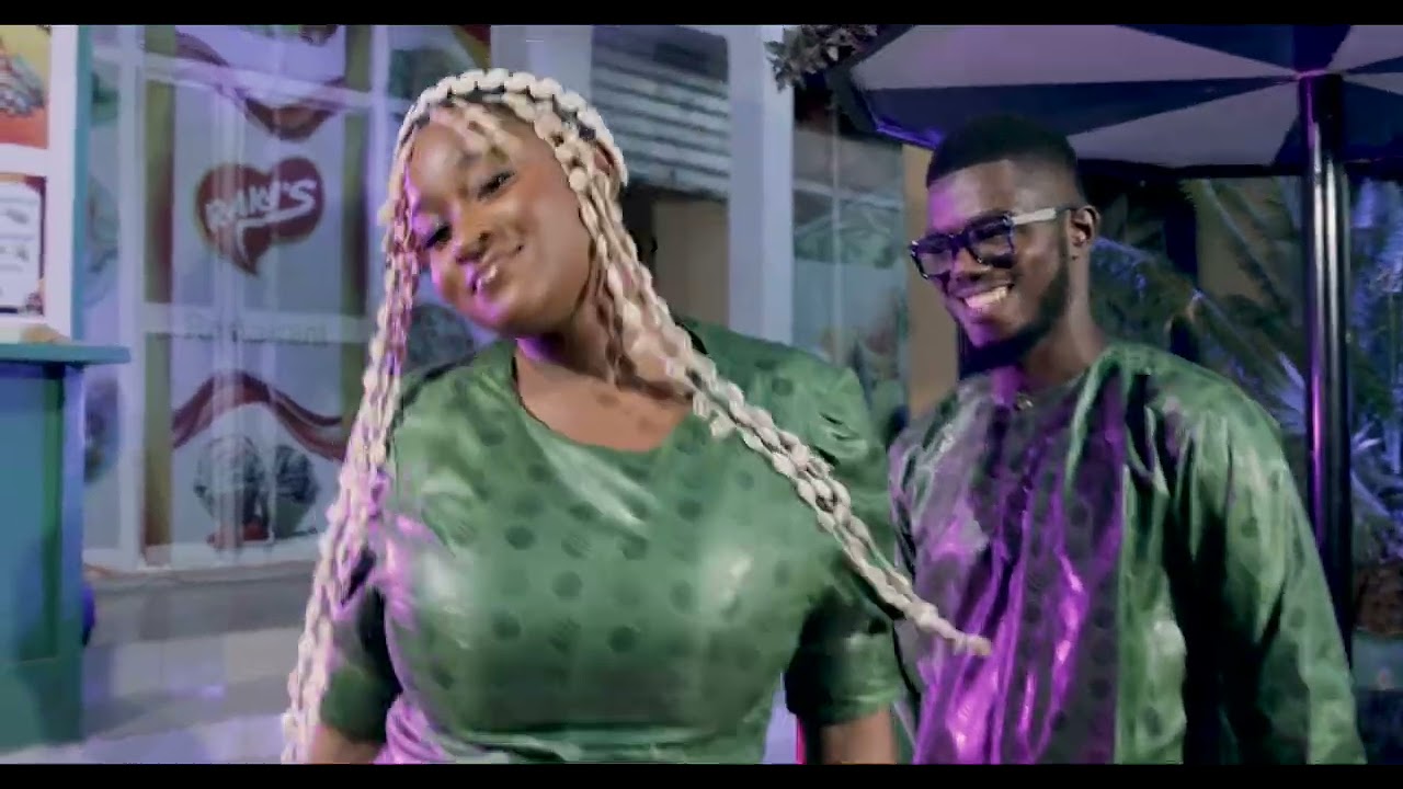 Elue 111 - FERMEZ š³š¬S BOUCHES ( CLIP OFFICIEL Dans mon Dos )