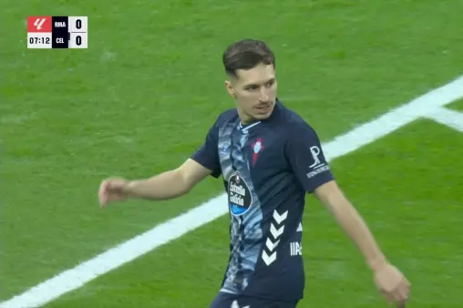 [Highlights] Scare moment! Zaragoza easily beats Asensio and crosses, Duran's shot blocked