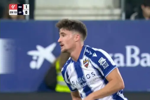 [Highlights] Sudden strike! Ivan Romero's powerful shot saved by the goalkeeper with a great effort