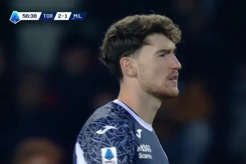 [Highlights] Unbelievable miss! Milan's close-range headers and shots brilliantly saved by the goalkeeper