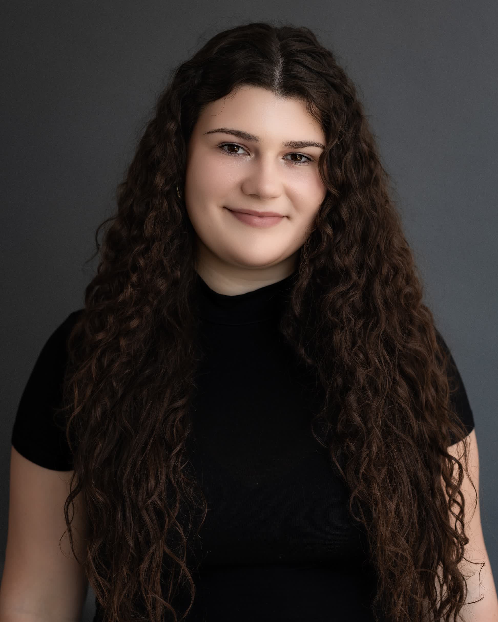 actor Sarah Ann Mayer large photo