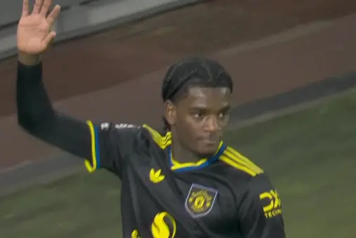 [Highlights] Too flustered in possession! Hevin's risky play in the back nearly leads to a big mistake