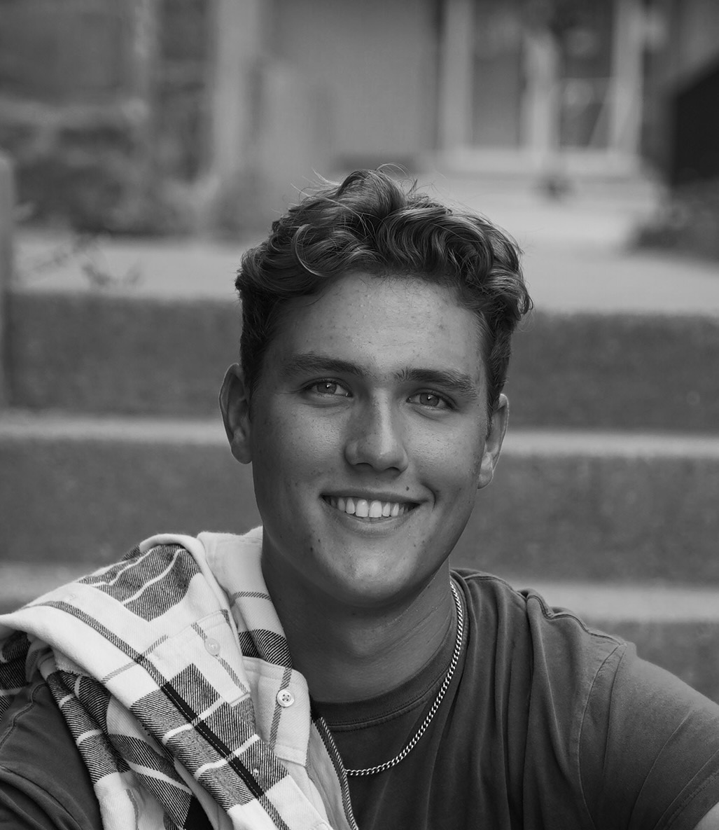 actor Callum Buckley large photo