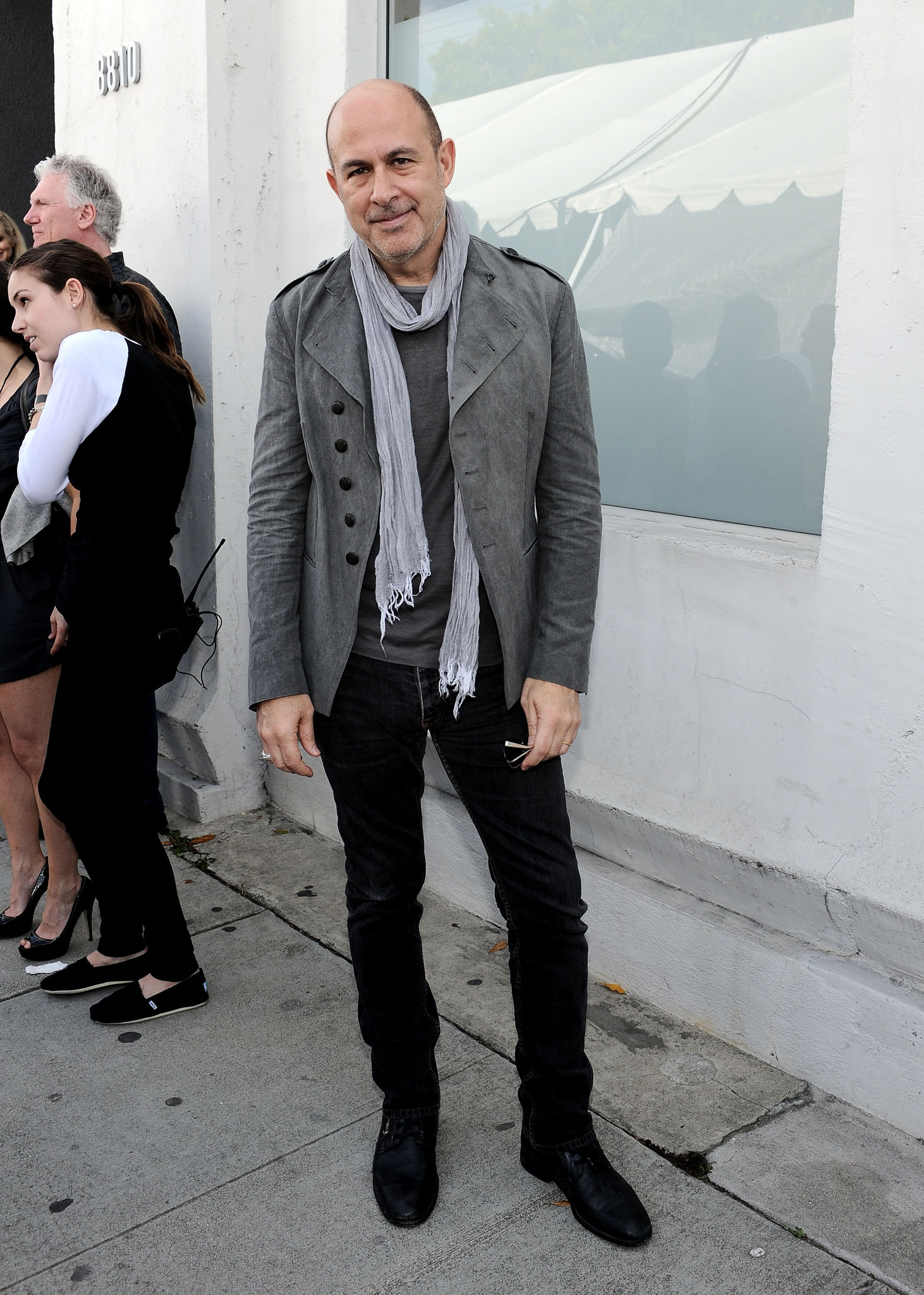 actor John Varvatos large photo