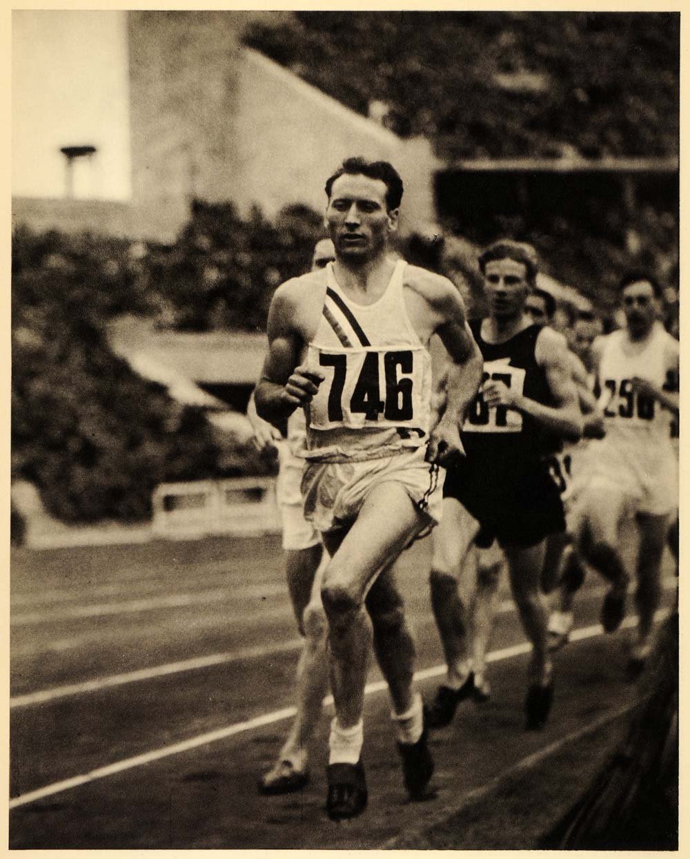 actor Glenn Cunningham large photo