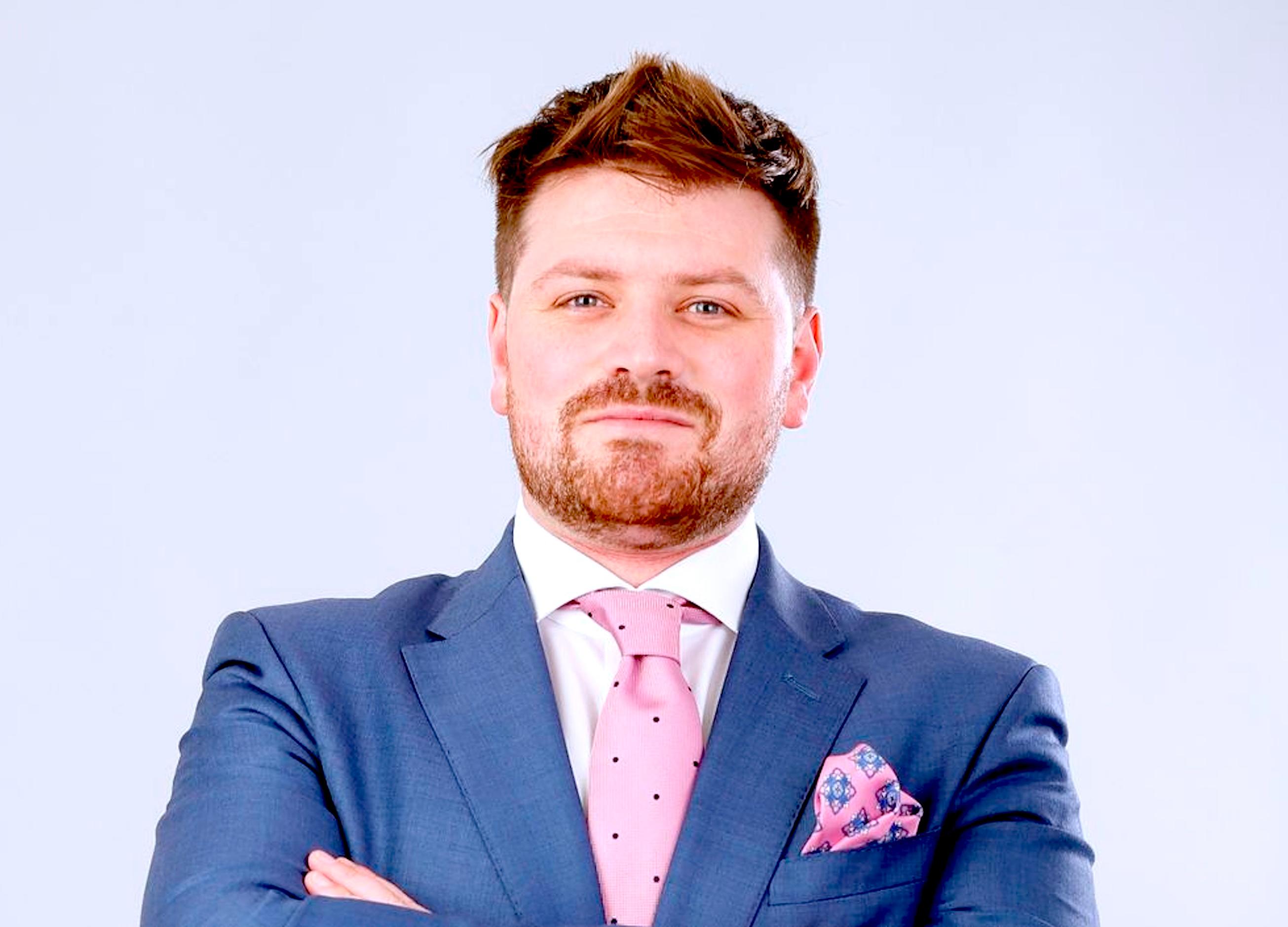 actor Thomas Crosse large photo