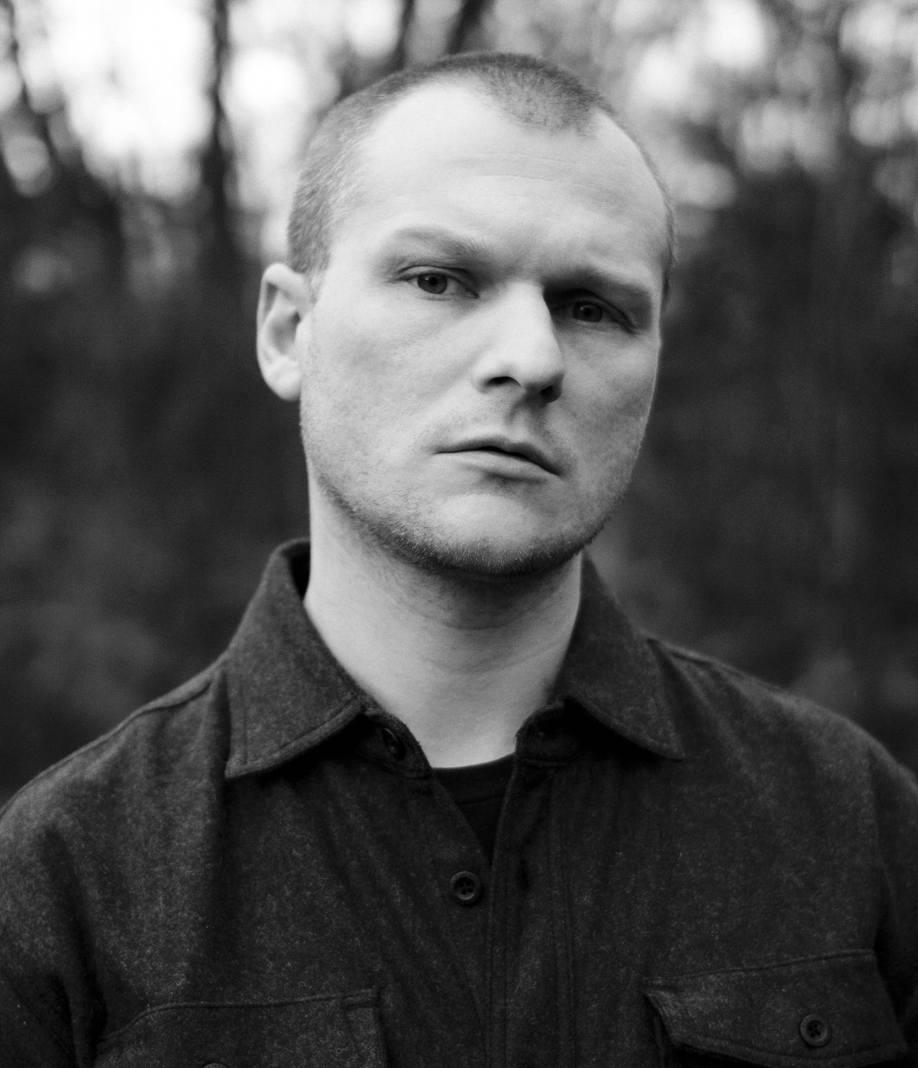 actor Brett Eichenberger large photo