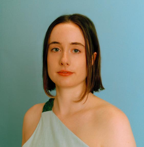 actor Shannon Sullivan large photo