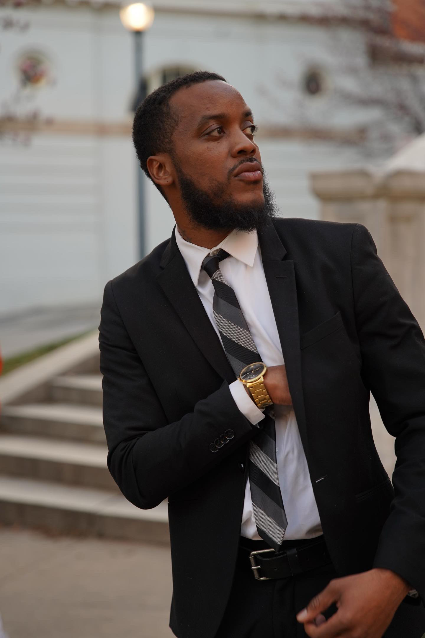 actor Devin 'GMD Dev' Robinson large photo