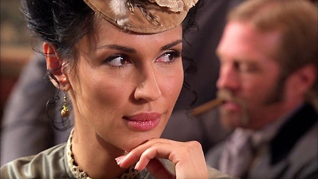 actor Evgeniya Chernyshova large photo